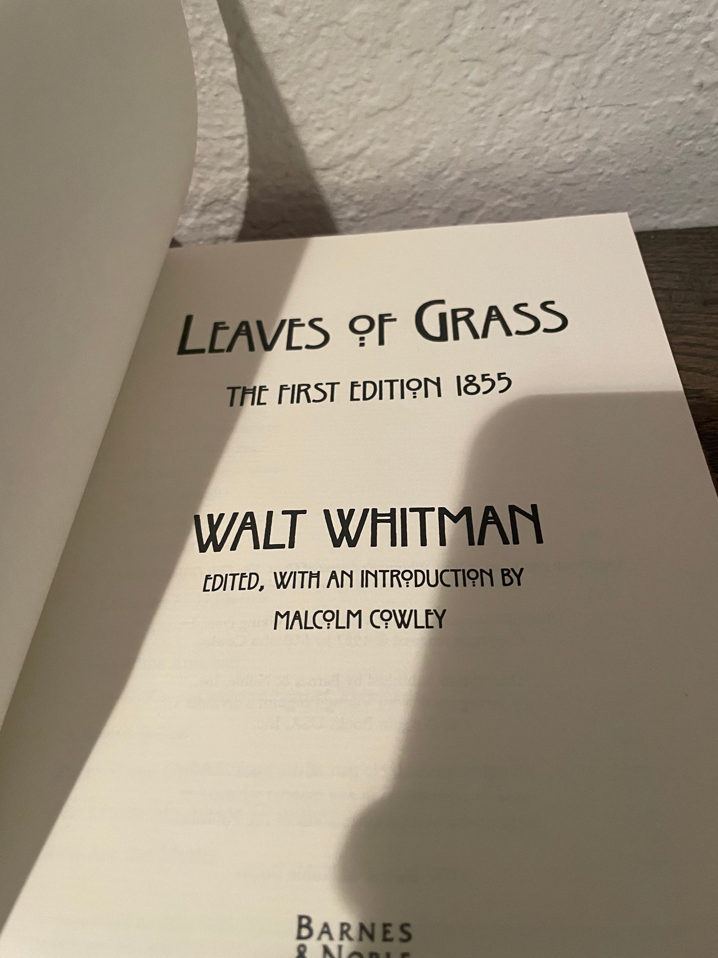 Leaves of Grass. Walt Whitman.